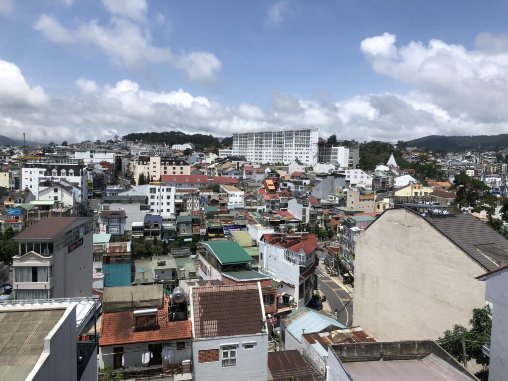 một góc view đẹp của khách sạn Phượng Hồng